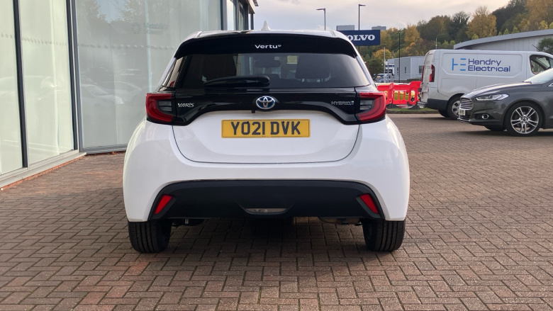 Toyota Yaris 1.5 Hybrid Design 5dr CVT Hybrid Hatchback